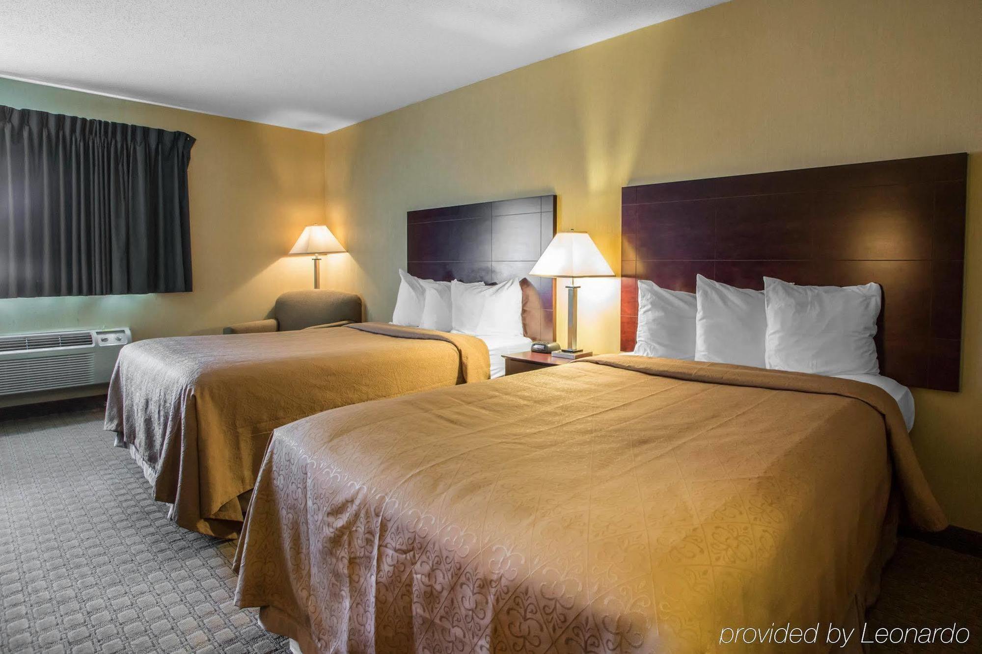 Americinn By Wyndham Marshfield Екстер'єр фото